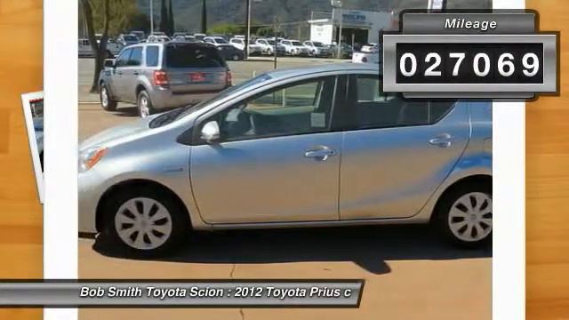 2012 Toyota Prius c La Crescenta CA A19973A смотреть онлайн