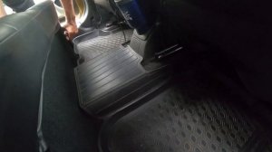 Как установить накладки на пороги Рено Сандеро Степвей 2  27.07.2023 г.