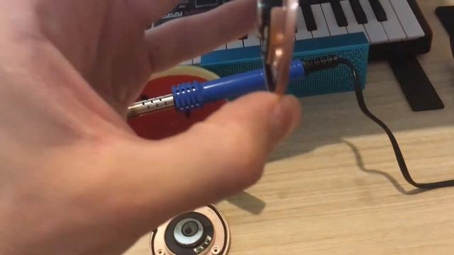 Ремонт Beats Solo 3 Wireless смотреть онлайн