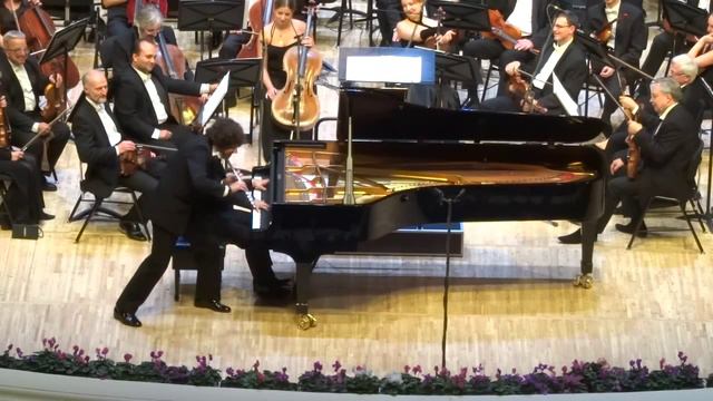 Simon Trpceski Encore in Moscow смотреть онлайн