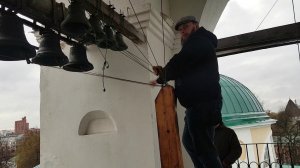 Владимир Дегтярев псково-печерский звон на звоннице Ярославского Спасо-Преображенского монастыря