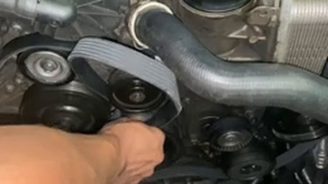 DIY MERCEDES Repair DIY REPLACE SERPENTINE BELT )) 3.5L ,5.5L, 5.0L Engines смотреть онлайн
