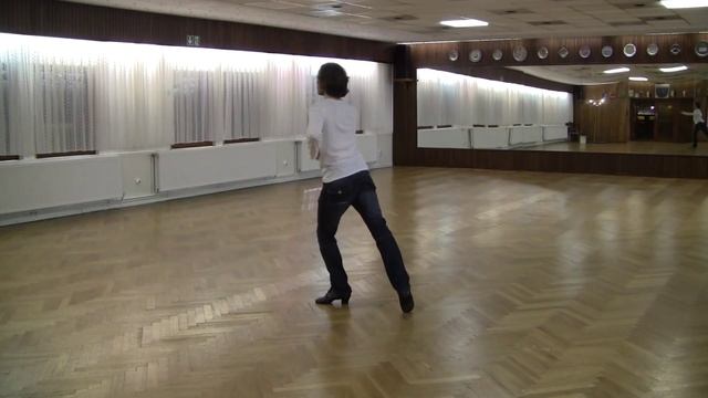LADT SAMBA [03] - Cruzados Walks смотреть онлайн