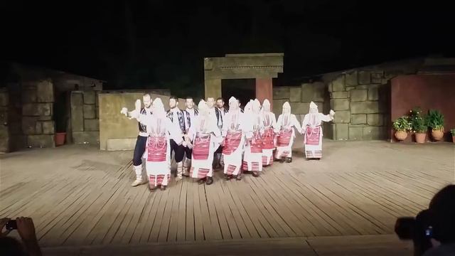 Dancing master:Siarkou Sophia -"Dora Stratou - Athens" Kori Eleni смотреть онлайн