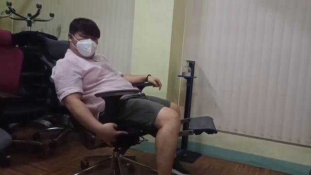 Ergonomic chairs from furnitura: Ergo elite, a77 pro, m82c, Hero (tagalog) смотреть онлайн