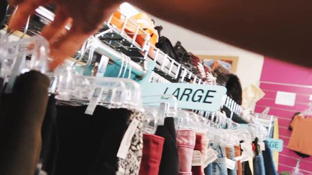 Come Thrift With Me | Attempting a Thrift Flip + CHEAP Try On Thrift Store Haul смотреть онлайн