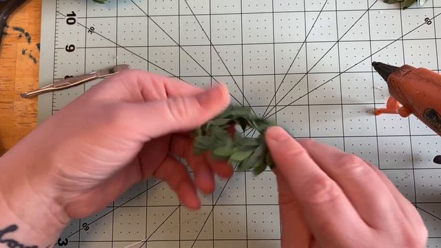 MyMiniFrontPorch: DIY Dollhouse Magnolia Wreath смотреть онлайн