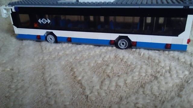 Обзор на лего самоделку АВТОБУС MERCEDES BENZ CITARO смотреть онлайн