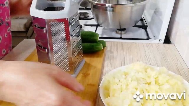 Окрошки много не бывает. Рецепт моей свекрови. Готовлю 44 года. смотреть онлайн