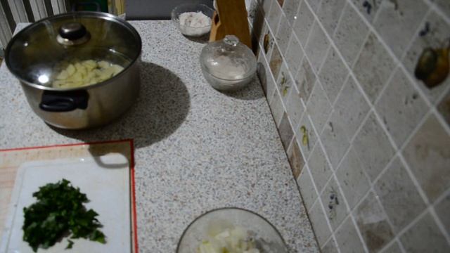 Немного кулинарии. Готовим ужин для всей семьи. Как быстро приготовить ужин! Суп, пирог, котлеты!, смотреть онлайн