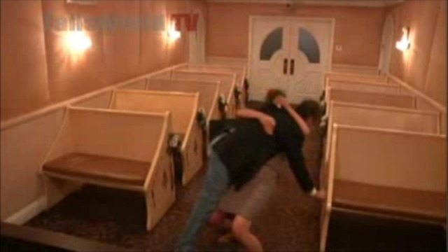 Поцелуй с сотрясением смотреть онлайн