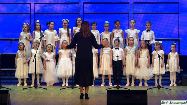 Группа музыкального развития «До-ми-солька» - Облака из сладкой ваты