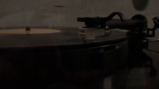 REGA Planar 1 and ART Dj Pre II phono preamp combined with Microlab SOLO 7c смотреть онлайн