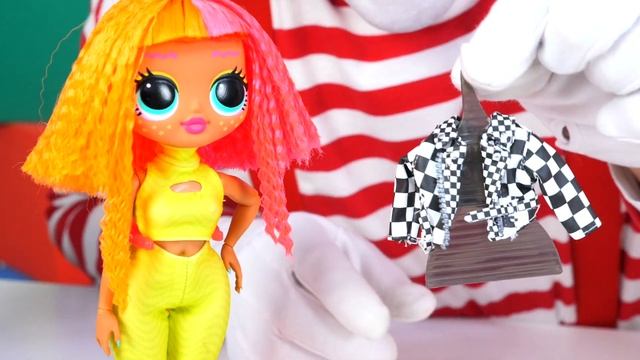Видео про куклы Лол. Распаковка набора Лол ОМГ и игры в одевалки. Игрушки для детей смотреть онлайн