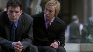 В чужом ряду (2002)