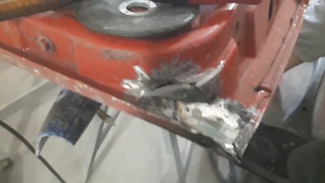 REPARAMOS LAS PUERTAS DEL GTI