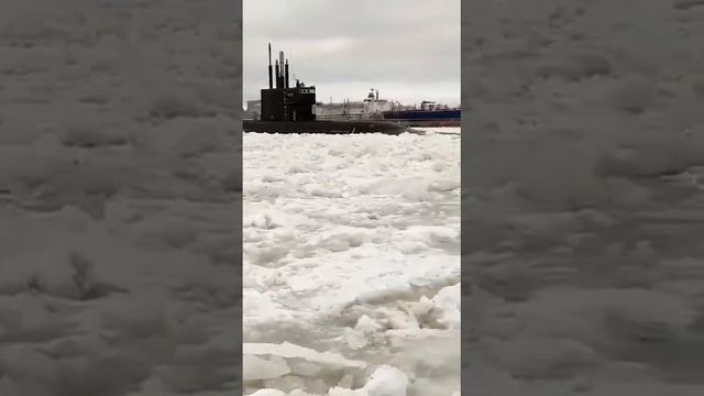 Подводная лодка на зимней рыбалке смотреть онлайн