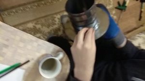 Сборка дымохода. Наносим высокотемпературный герметик.