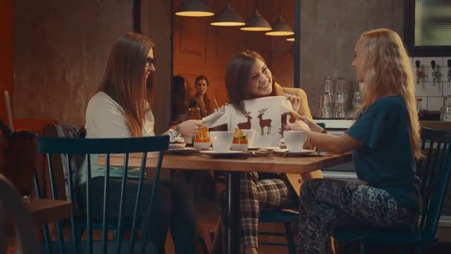 Redmond Multikocher смотреть онлайн