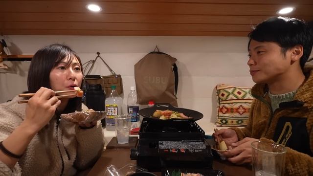 山奥に佇む温泉の一番風呂を目指して。静寂な山の中で車中泊。 смотреть онлайн