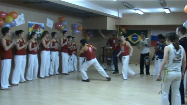 parte-2 1 BATIZADO DO GRUPO DE CAPOEIRA NOVO MUNDO EM MOSCOW 2011 смотреть онлайн