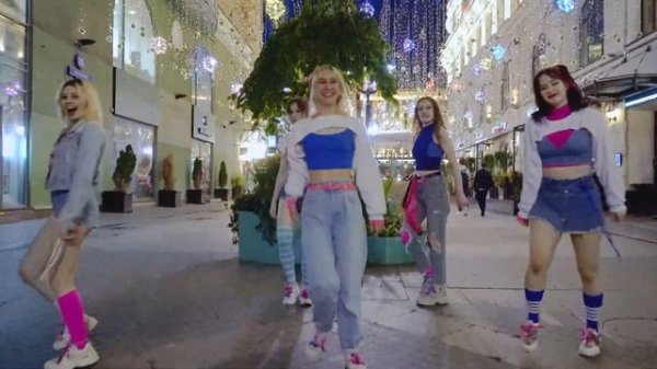 [K-POP IN PUBLIC RUSSIA ONE TAKE] ITZY “SNEAKERS” dance cover by Patata Party