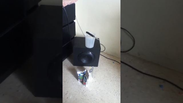 Logitech Z623 200 w 2.1 Speaker System, THX-Certified Bass смотреть онлайн