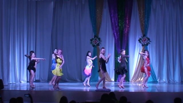 Самба Старшая группа смотреть онлайн