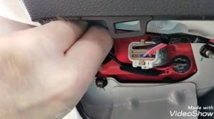 Geely Atlas, замена лампочек заднего хода