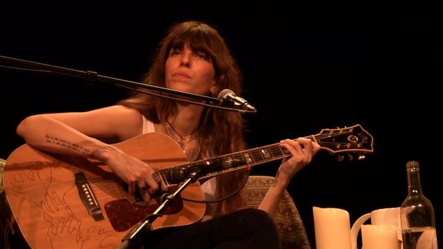 Lou Doillon - It's You - Live@ ReadingWild Days - 3 Baudets - Paris - 05/12/2019 смотреть онлайн