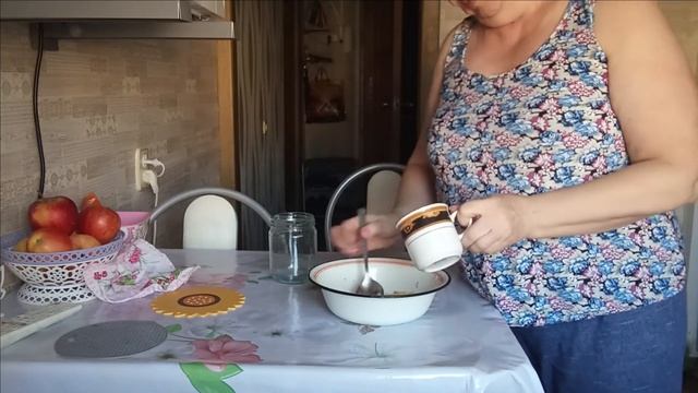 ПЬЕМ ЧАЙ И ЗДОРОВЕЕМ! ДЕЛАЕМ СМЕСЬ ОТ ПРОСТУДЫ (ИМБИРЬ, ЛИМОН И МЕД) смотреть онлайн