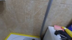 КАК заделать герметиком душевую кабину #душевая #душкабина #ванная