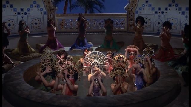 Amarcord - Federico Fellini (ESP HD 1080p) смотреть онлайн