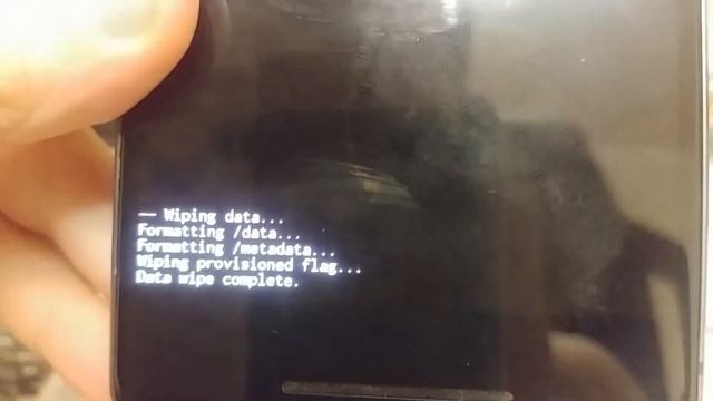 Вечная загрузка на Pixel 2 Делаю HARD RESET смотреть онлайн