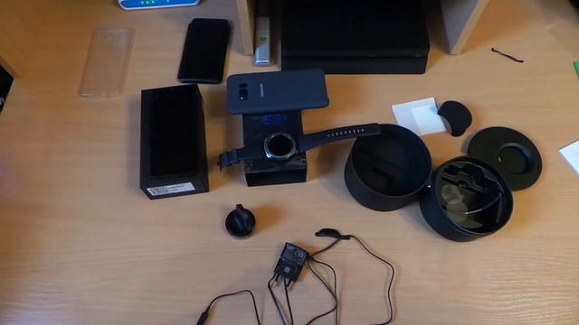 -SiA- распаковка ЧАСОВ Samsung Gear s3 и СМАРТА Samsung s8+ ? смотреть онлайн