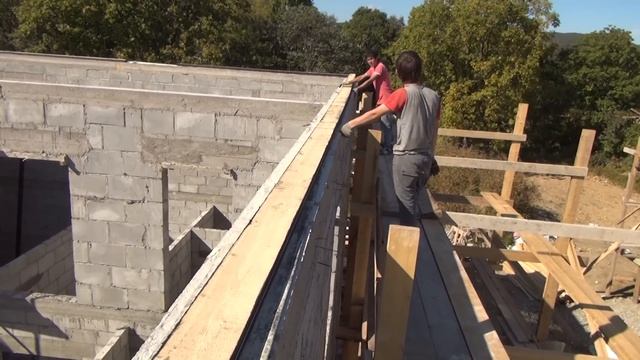 Крыша установка маурлата смотреть онлайн