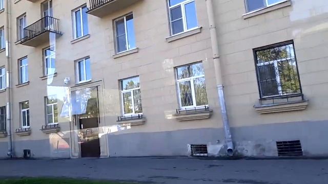 Автобус 72 "Ст. м. "Кировский завод" - Звёздная ул". смотреть онлайн