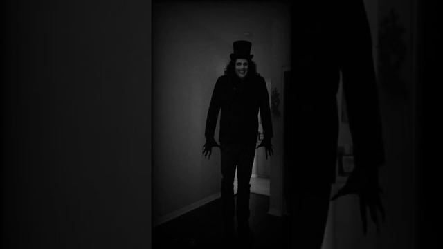 Кто такой Бабадук? | Страшные истории #Shorts смотреть онлайн