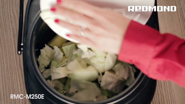 Robot de cocina REDMOND RMC-250E (2) смотреть онлайн