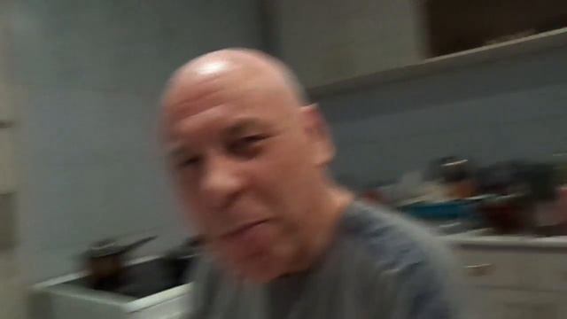 VLOG: ПРОБУЕМ ЧЕБУПИЦЦУ! 16.10.2018 г. смотреть онлайн