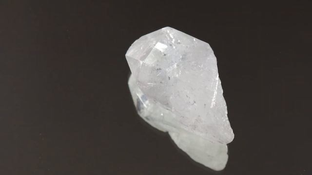 CUARZO CRISTAL | CARACTERISTICAS Y PROPIEDADES MAGICAS | ESOTERISMO AYUDA ESPIRITUAL смотреть онлайн
