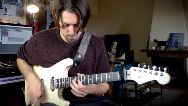 Gibson Les Paul vs Fender HH // Slighly out of reach // смотреть онлайн