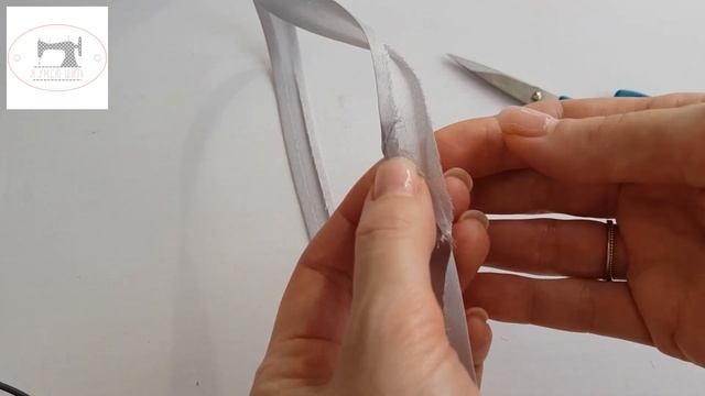 Обработка низа изделия косой бейкой без оверлока. #КакСшить #ШвейныеСоветы #УльянаКомарова