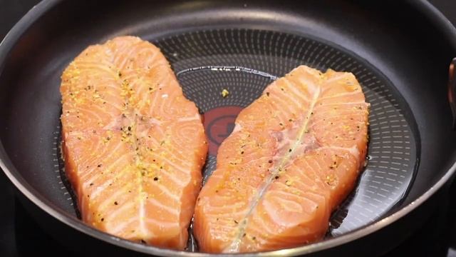 ЭТО НЕРЕАЛЬНО ВКУСНО!! СПОСОБ ПРИГОТОВИТЬ РЫБУ КАК В РЕСТОРАНЕ ЗА 10 МИНУТ |10 MINUTES SALMON RECIP смотреть онлайн