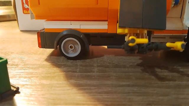 ЛЕГО КОНСТРУКТОР МУСОРОВОЗ смотреть онлайн