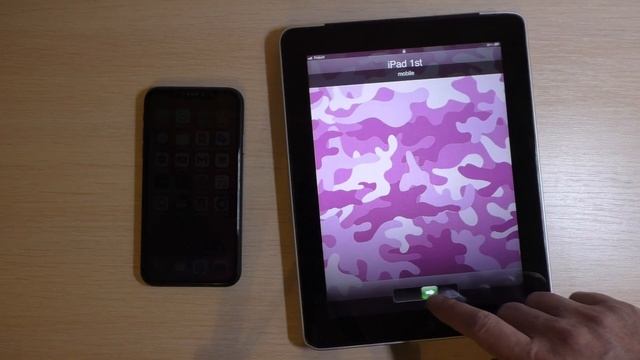 iPad 1st & iPhone 11 Incoming Call смотреть онлайн