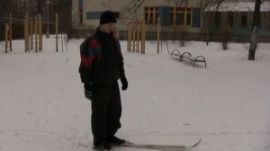 Повороты переступанием на лыжах