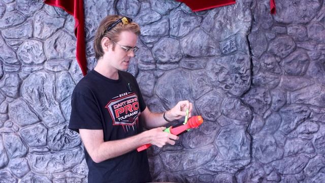 This Blaster Isn't Winning the Space Race смотреть онлайн