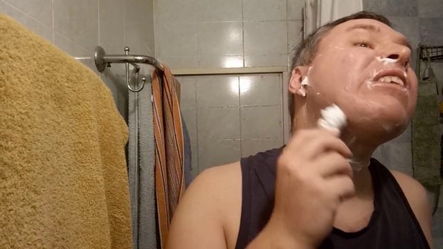 Бритьё. GILETTE MACH3, OMEGA 48, МУЖСКОЙ МАТЕРИК, NIVEA, DEONICA. смотреть онлайн