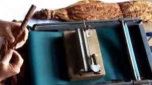 Простой и удобный станок для изготовления сигар.